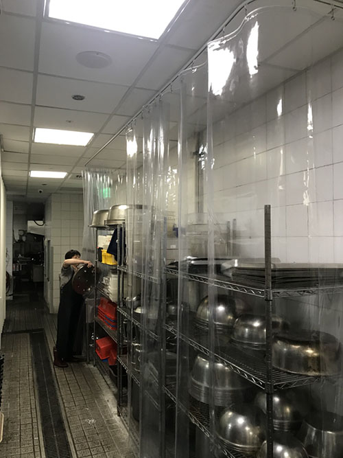 台北廚房塑膠布門簾安裝